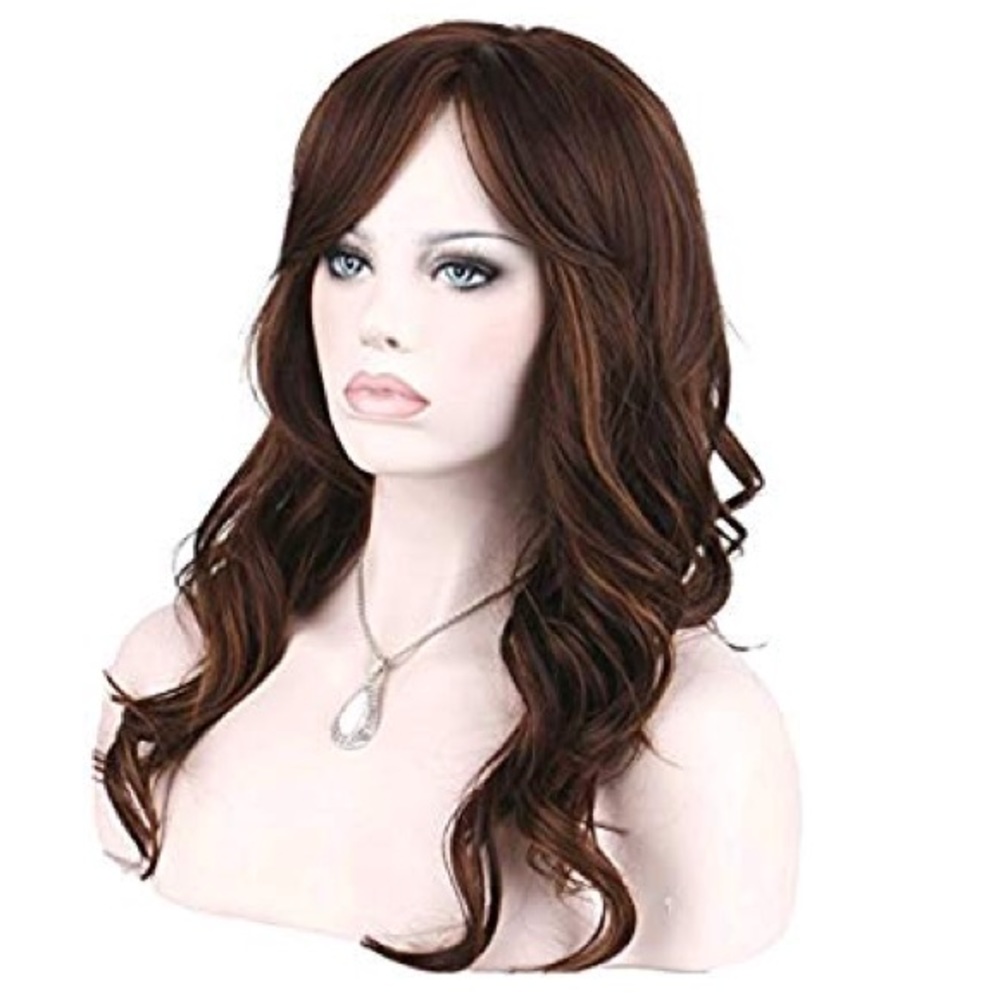 23” Long Wavy Wig
